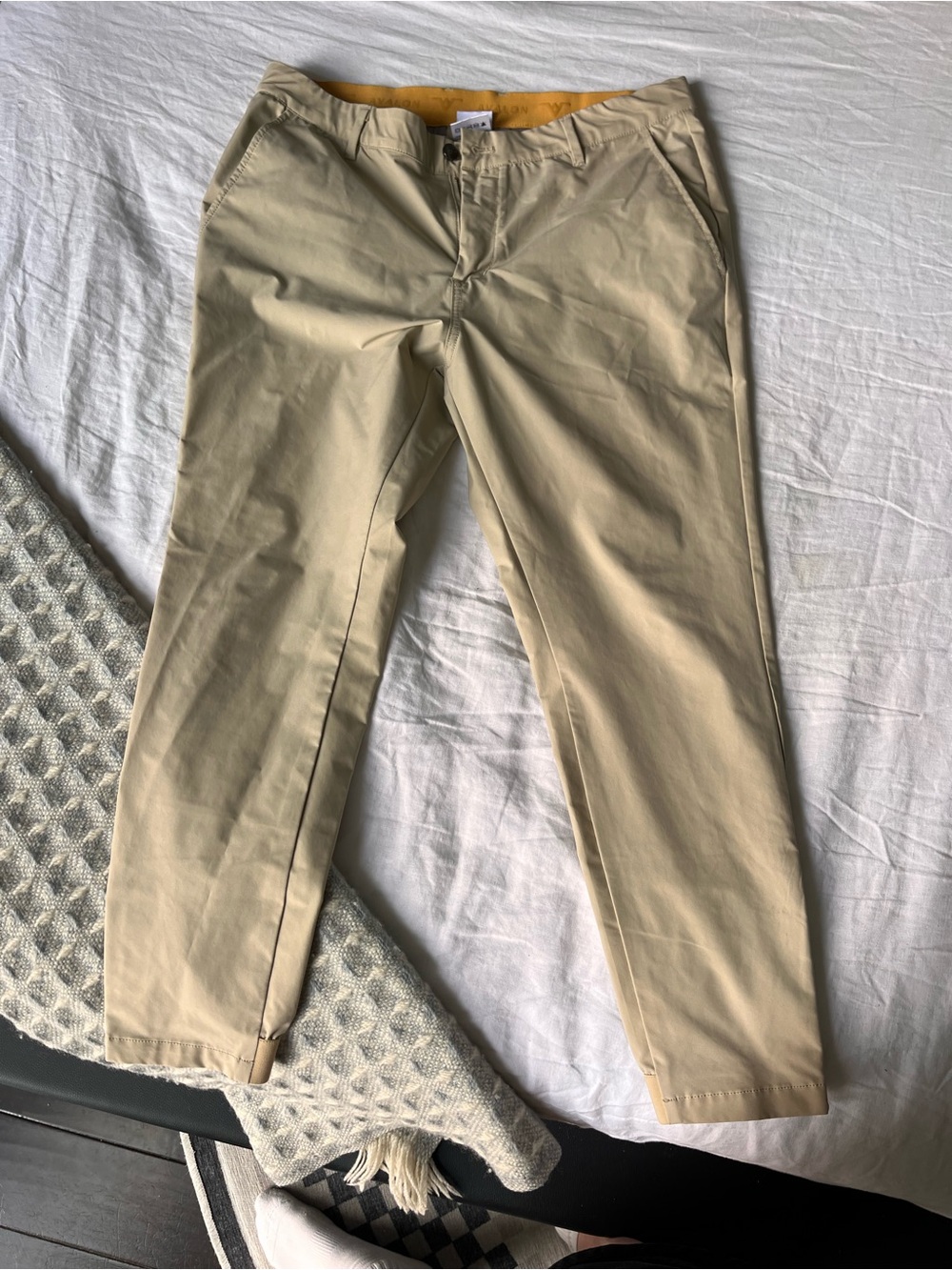 Avalon Men's Tan Chino Golf/Jogger Pants